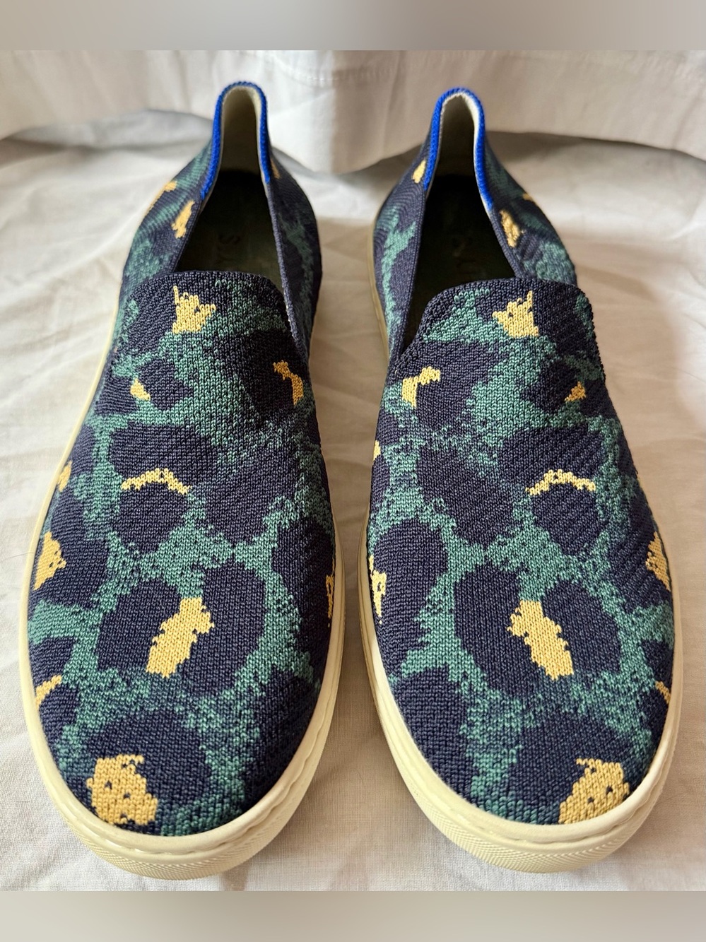 ROTHY'S THE ORIGINAL SLIP ON BLUE KNIT FABRIC SNEAKERS COMFORT SHOES WOMENS SZ 9